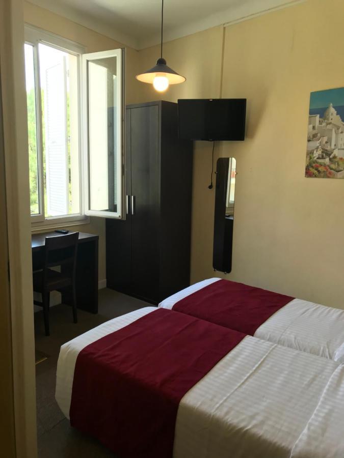 Hotel Savoy Juan-les-Pins Exterior photo