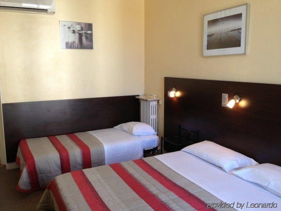 Hotel Savoy Juan-les-Pins Exterior photo